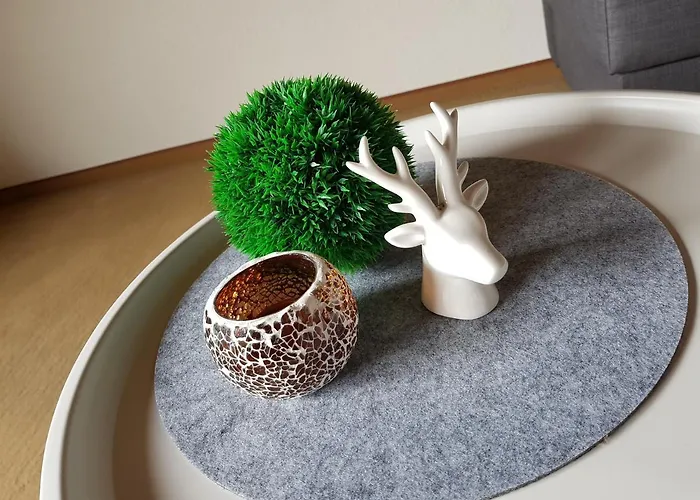 Daire Dora Und Hansi